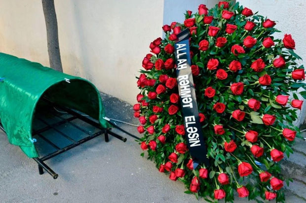 42 il direktor işləyən şəxs vəfat etdi - FOTO